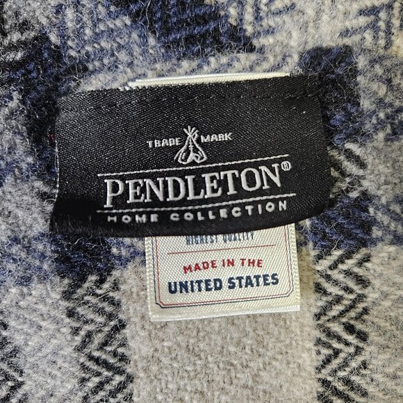 Pendleton Wool Blanket Throw Plaid Navy Cream Made in USA 58x51 Home Collection - Picture 6 of 10